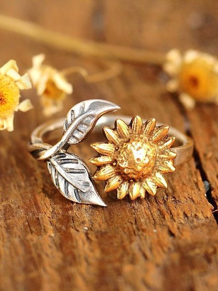 

Alloy All Season Elegant Rings, Golden, Others