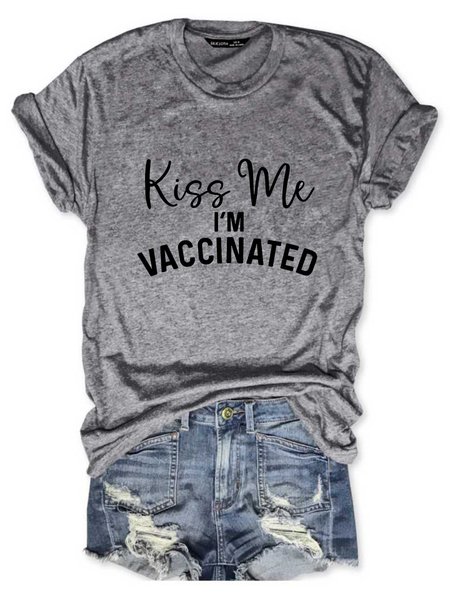 

Kiss Me I'm Vaccinated coronavirus Round neck T-shirt, Gray, T-shirts