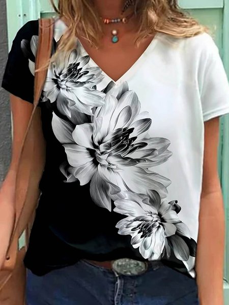 

Shift V Neck Floral Short Sleeve T-shirt, Black, Tees & T-shirts