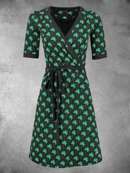 

Casual Short Sleeve V Neck Plus Size Printed Dress, Green, Auto-Clearance