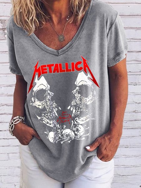 

Metallica Cotton-Blend Short Sleeve V Neck Women Tee, Gray, T-shirts