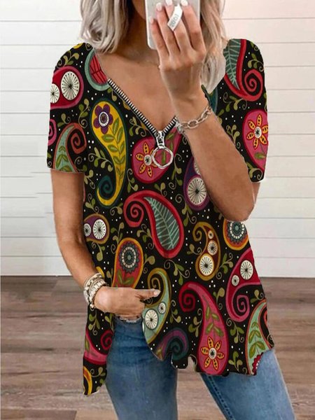 

Crew Neck Short Sleeve Paisley Floral-print Shirts & Tops, Black, T-Shirts