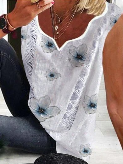 

A senza maniche camicetta con a Floreale design, Bianco, Blouses & Shirts