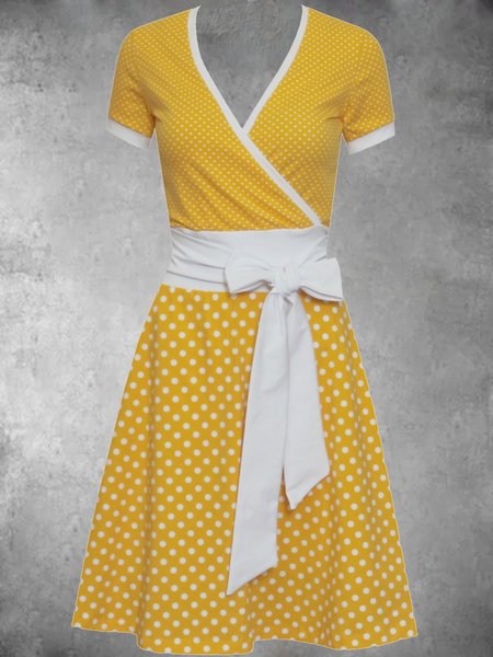 

Casual Short Sleeve V Neck Plus Size Printed Dress, Yellow, Auto-Clearance
