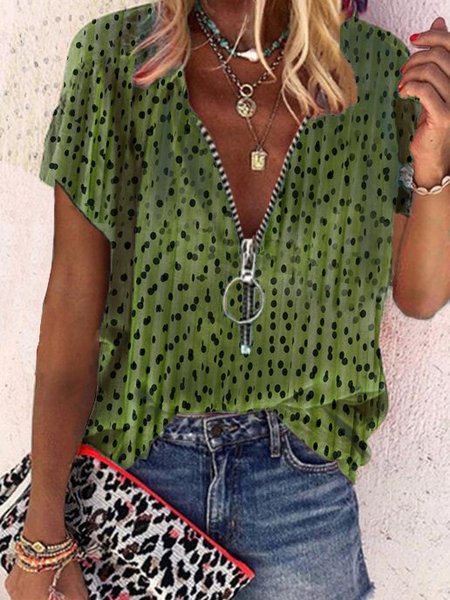 

Polka Dots Short Sleeve Holiday Tops, Green, T-Shirts