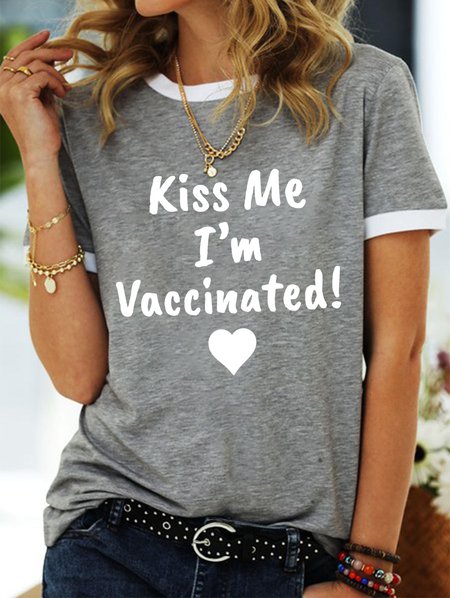 

Kiss Me I'm Vaccinated T-shirt, Gray, T-shirts