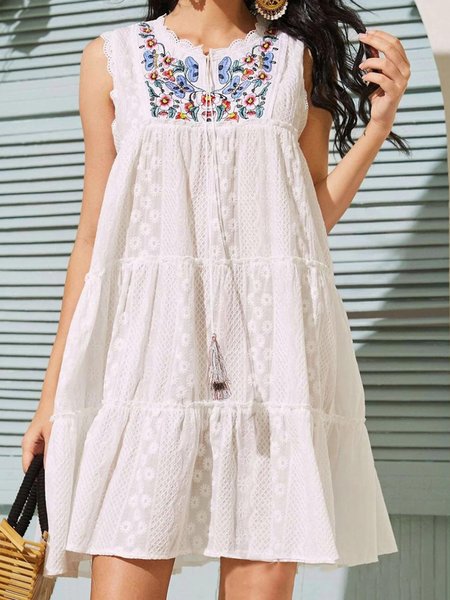 

Crew Neck Plain Casual Sleeveless Mini Dress, White, Mini Dresses