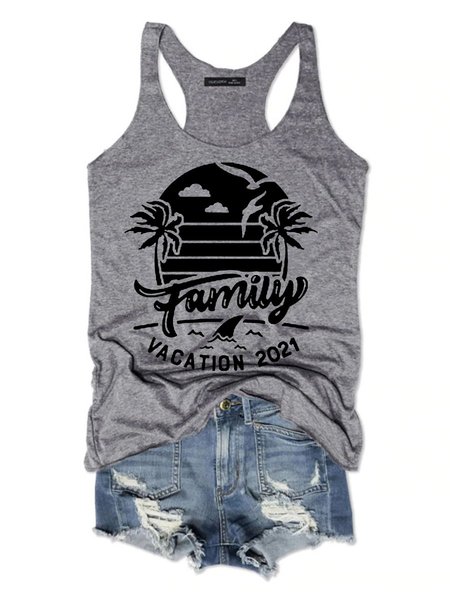 

Family Vacation 2021 Women's Sleeveless Shirt, Grey, Tank Tops