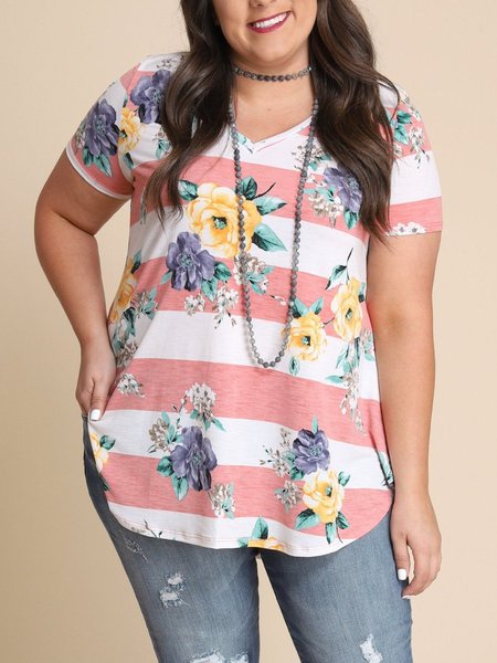 

Holiday A-Line V Neck Short Sleeve T-shirt, Pink, T-Shirts