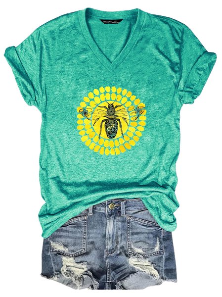 

Queen Bee Women's V-neck T-shirt, Grass green, T-shirts