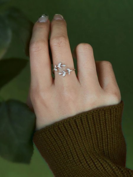 

Vintage Leaf Cross Ring Alloy Open Ring, Silver, Rings