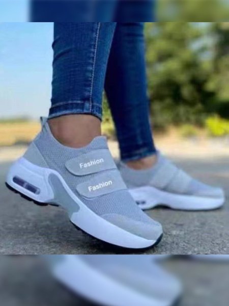 

Mesh Daily Sneakers, Gray, Sneakers