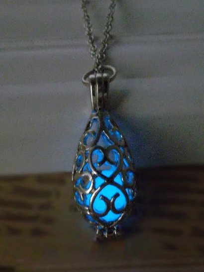 

Daily Chic Luminous Necklaces, Blue, Necklaces