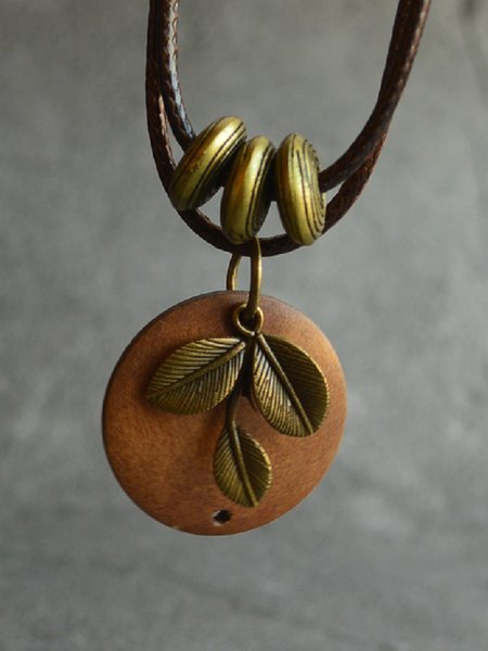 

Ethnic Style Wood Leaf Necklace, As picture, Necklaces