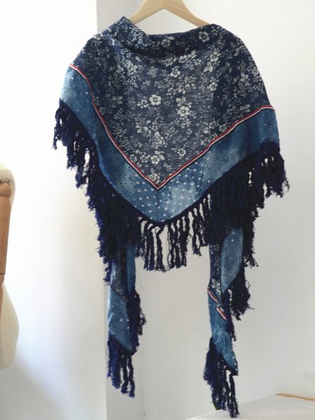 

Ethnic Print Triangle Scarf, As picture, Scarves&Gloves