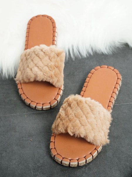 

Simple Faux Wool Woven Slippers, Khaki, Sandals