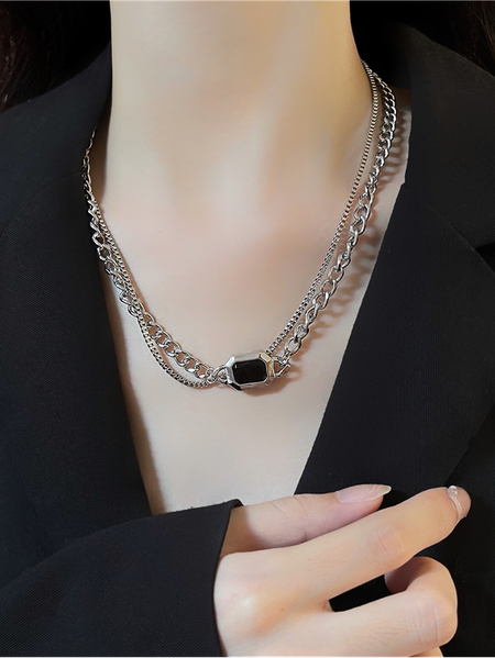 

Plain Necklace, Silver, Necklaces