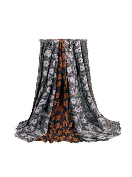 

Retro Floral Stitching Scarf, Gray, Scarves&Gloves