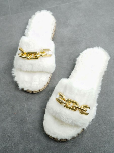 

Chain Faux Fur Straw Casual Slippers, White, Sandals