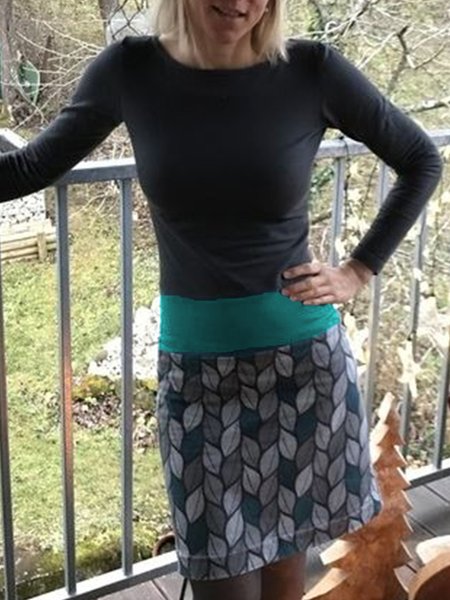 

Vintage Geometric Printed Color-block Long Sleeve Crew Neck Plus Size Casual Knitting Dress, Multicolor, Midi Dresses
