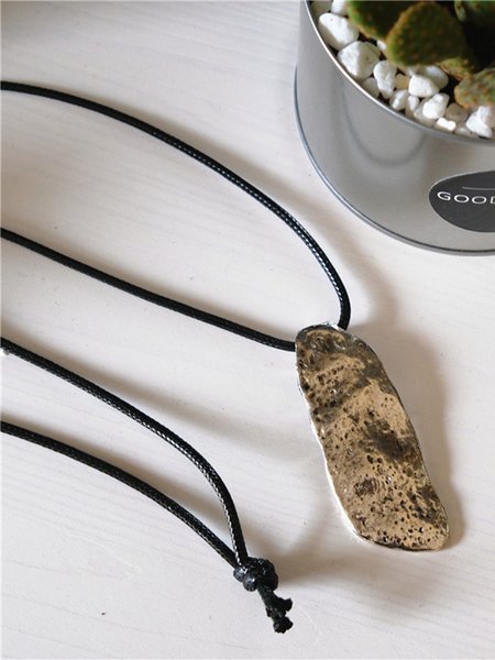 

Retro Casual Alloy Wood Sweater Chain, As picture, Necklaces