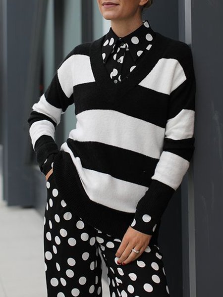 

Shift Long Sleeve V Neck Simple Sweater, Black-white, Pullovers
