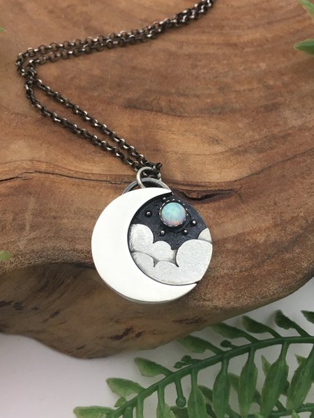 

Retro Simple Cloud Moonstone Necklace, As picture, Necklaces