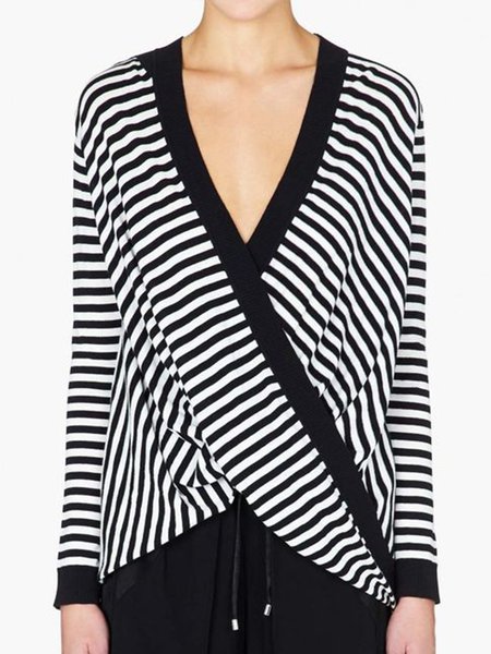 

Slightly stretchy Vintage Casual Striped Top, Black, Blouses and Shirts