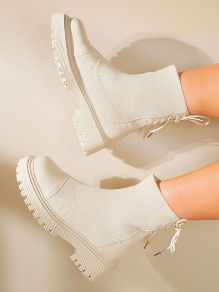 

Simple Stitching Flying Knit Boots, Off white, Boots