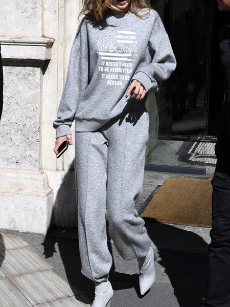 

Sporty Letter Off Shoulder Suits, Gray, Two-piece Outfits