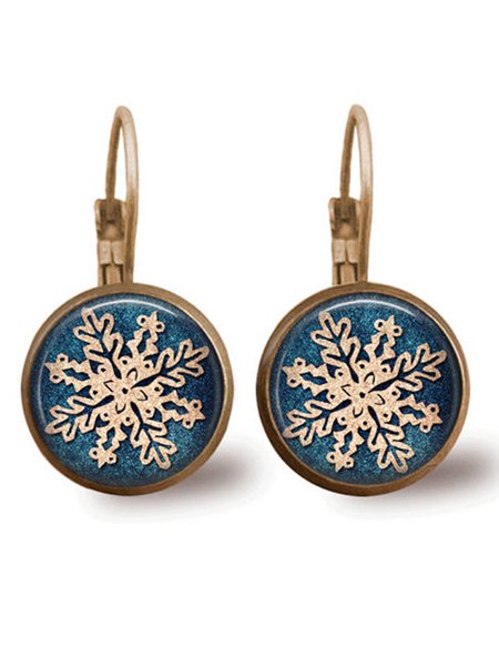

Christmas Vintage Snowflake Alloy Earrings, Metallic, Earrings