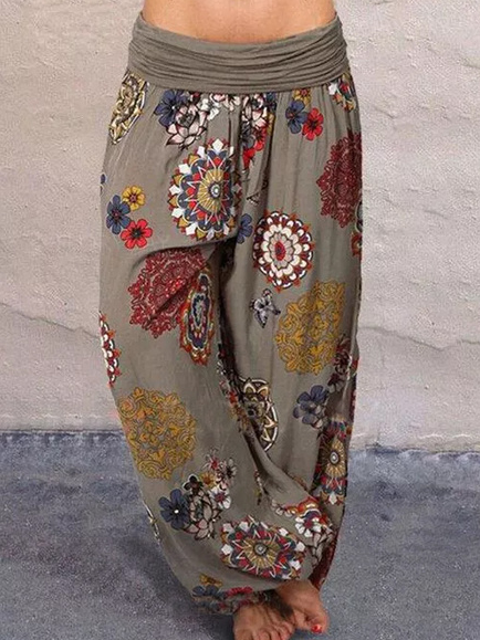 

Loosen Floral Pants, Brown, Pants