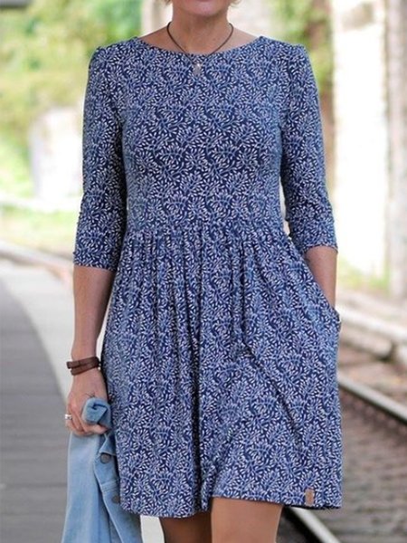 

Statement Checked/Plaid Crew Neck Dresses, Multicolor, Floral Dresses