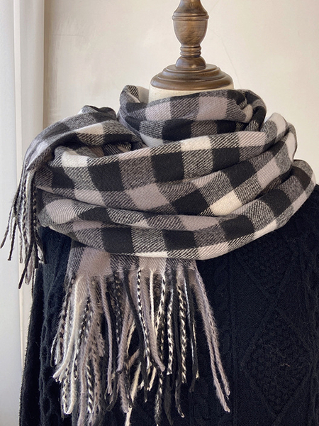 

Color Block Scarf, White-black, Women Scarves & Shawls