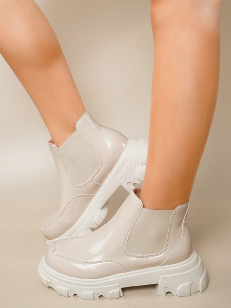 

Simple Plain Chesil Chelsea Boots, Off white, Boots