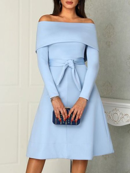 

Solid Slim Fit Boat Neck Dress, Blue, Midi Dresses
