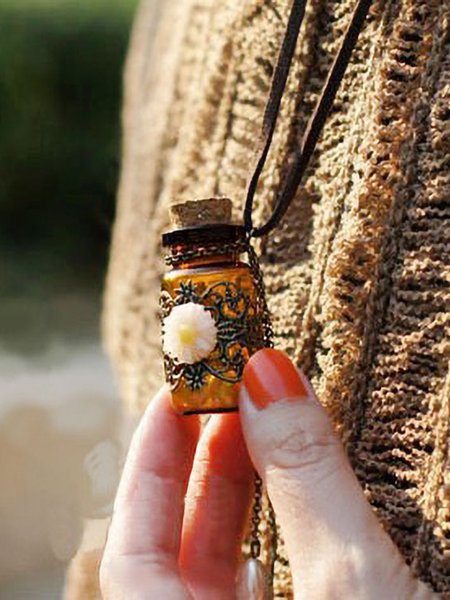 

Vintage Glass Bottle Butterfly Necklace, As picture, Necklaces