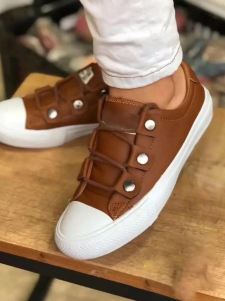 

Simple Metal Round Lace Flat Shoes, Brown, Athletic & Casual Shoes