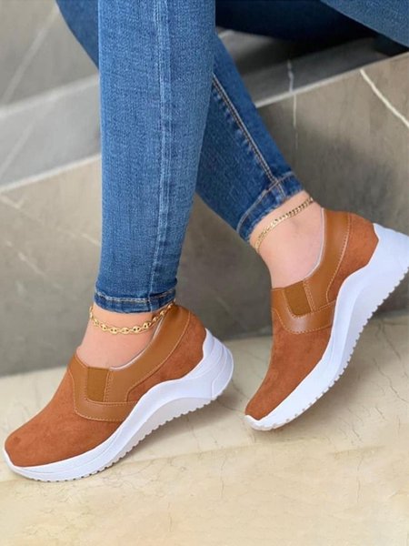 

Simple Stitching Suede Wedge Boots, Brown, Flats