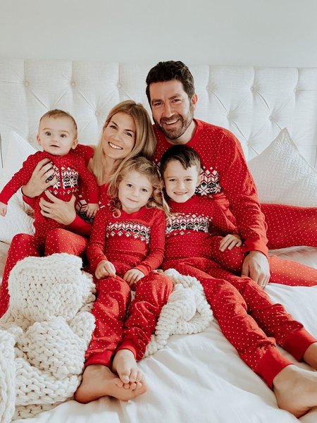 

Round Neck Christmas Family Pajamas Matching Sets, Red, Suits
