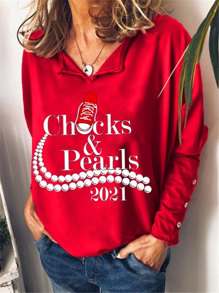 Chucks Pearls 2021 Letter Regular Fit Casual Sweatshirt, Red, Hoodies&Sweatshirts