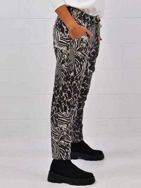 

Zebra Loosen Pants, Apricot, Pants