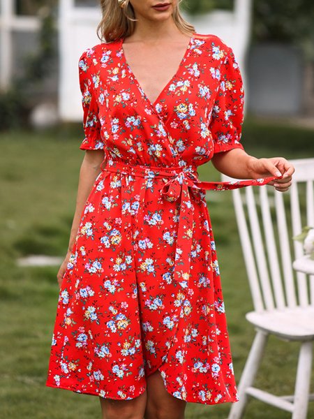 

Regular Fit Vacation Dresses, Red, Floral Dresses