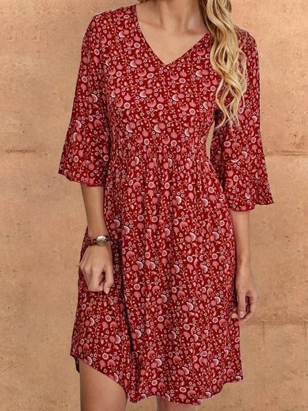 

Floral Regular Fit V Neck Dresses, Red, Midi Dresses