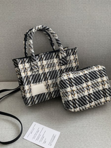 

Elegant Checked/Plaid Diagonal handbag, Black, Bags