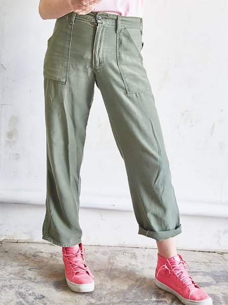 

Solid Casual Pockets Mid Waist Pants, Green, Pants