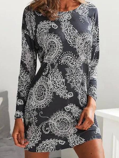 

Regular Fit Crew Neck Paisley Mini Dresses, Black, Mini Dresses