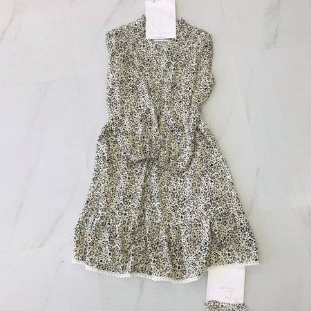 

Chiffon Floral Vacation Dresses, Black-white, Boho dresses