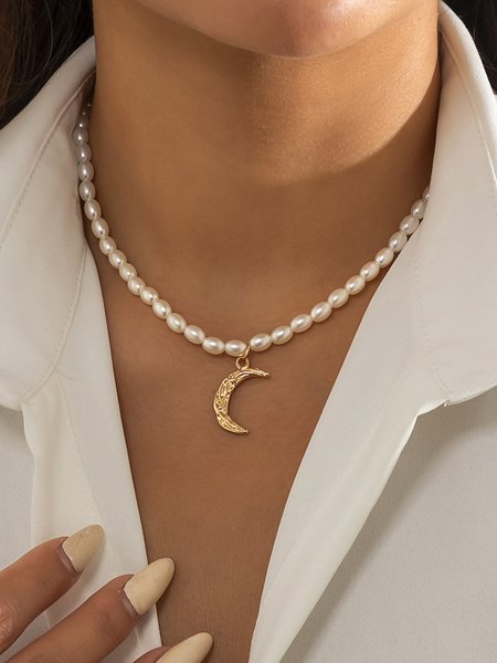

Moon Pearl Necklace, Golden, Necklaces