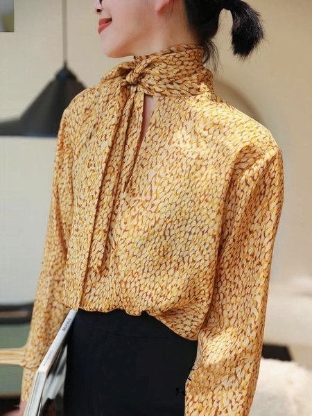 

Geometric floral pattern long-sleeved tie stand-collar straight yellow top, Tops